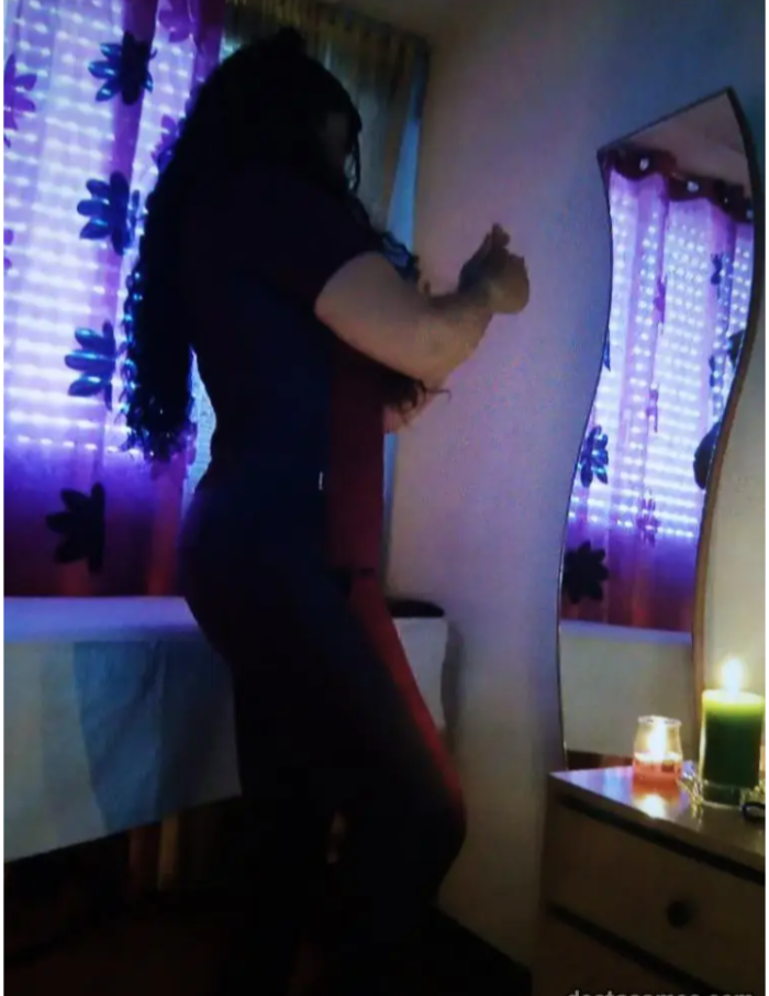 Madurita muy cariñosa independiente masajes