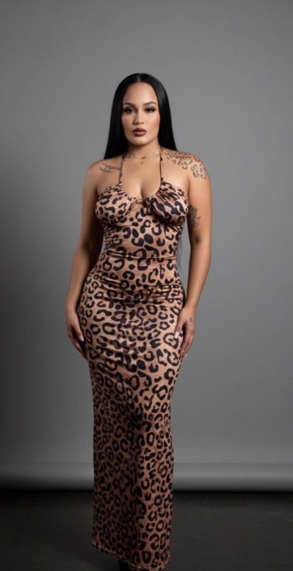 CRISTAL DISFRUTA DEL SEXO MÁS PERVERTIDO Y DELICIOSO