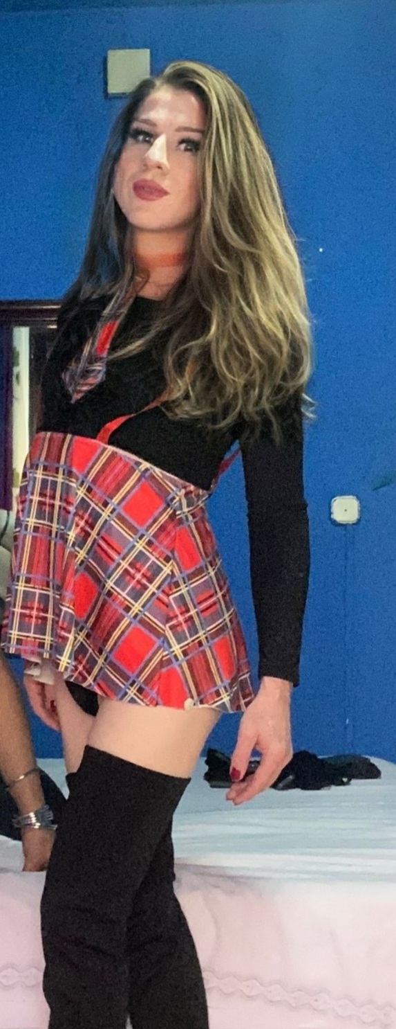 VEN PUTITA TE FOLLO TE ESCUPO TE AZOTO FISTING FEMINISACION HUMILLACION