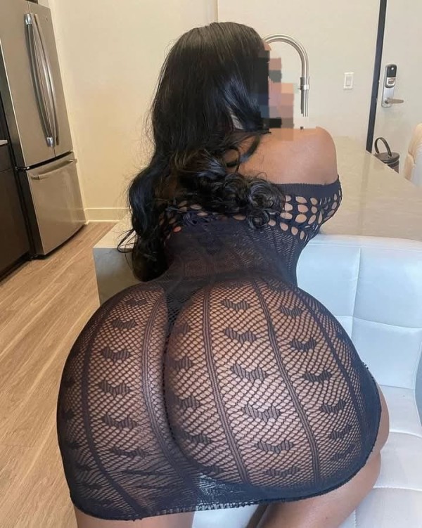 SENSUAL ARDIENTE ENAMORADA SEXO ADICTIVO