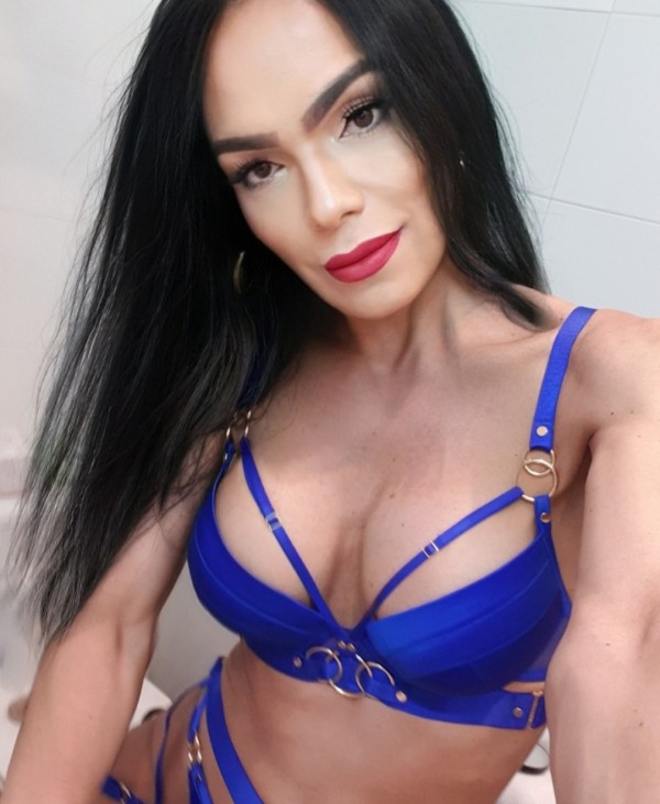Travesti Morenaza Brazileña disponible en Madrid