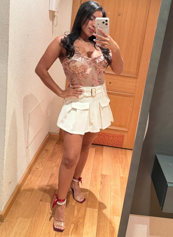 – SOFIA NOVEDAD UN CARAMELO EN LOVE GARDEN  IBIZA SAN ANTONIO