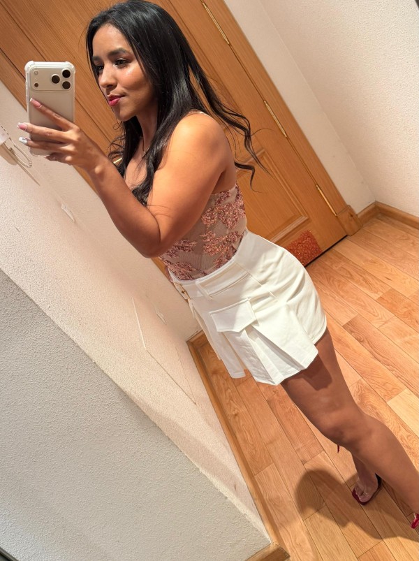 – SOFIA NOVEDAD UN CARAMELO EN LOVE GARDEN  IBIZA SAN ANTONIO