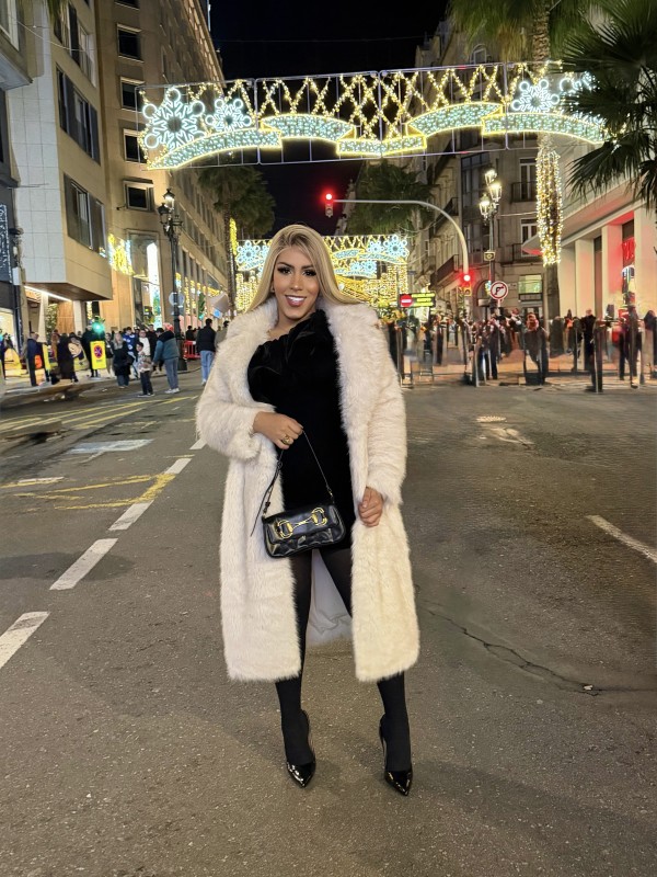 Ni puta Ni santa soy Lais la mas cachonda y lechera