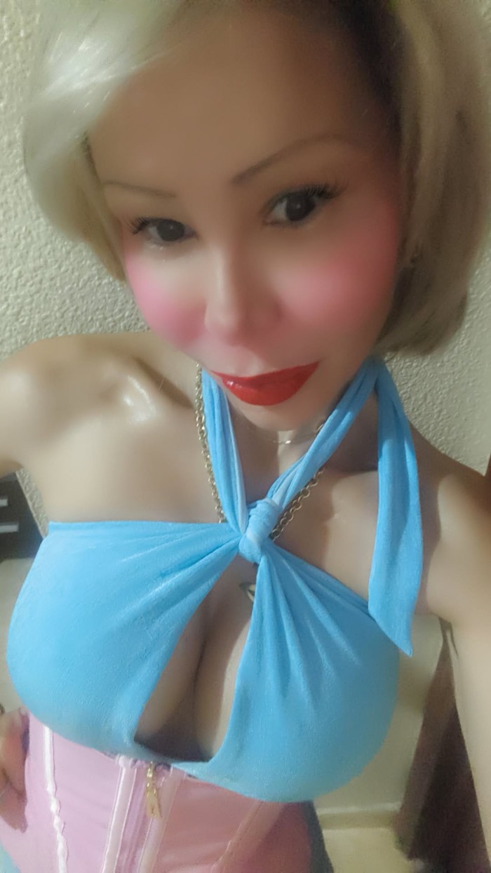 ALEJANDRA – LA DIOSA AZTECA QUE TE ROBA EL ALIENTO