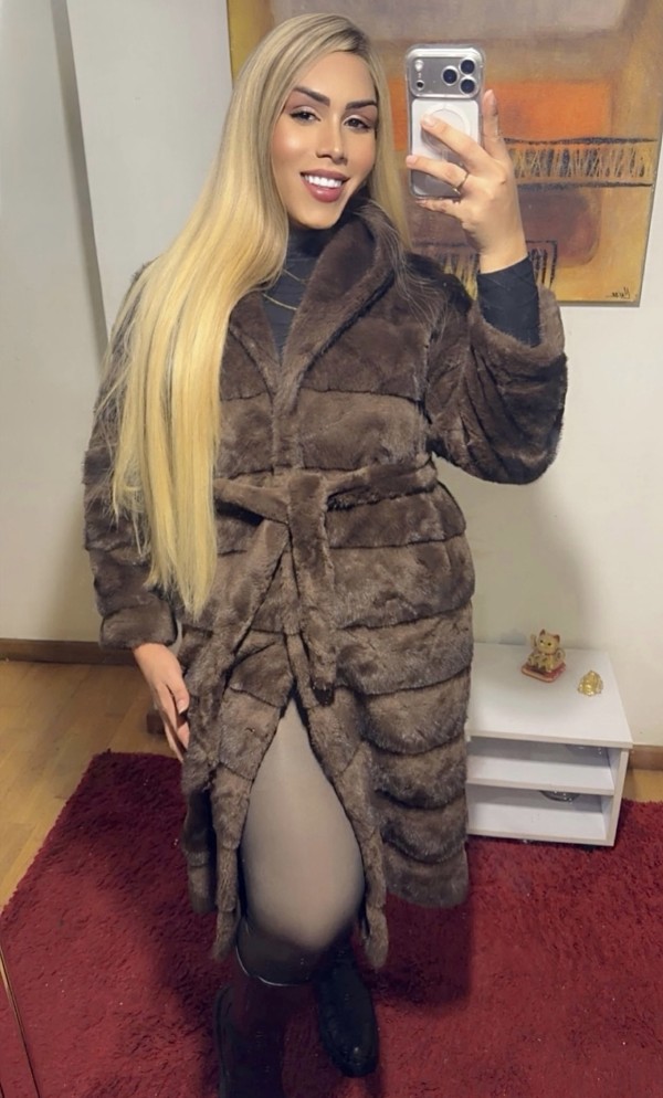 Ni puta Ni santa soy Lais la mas cachonda y lechera