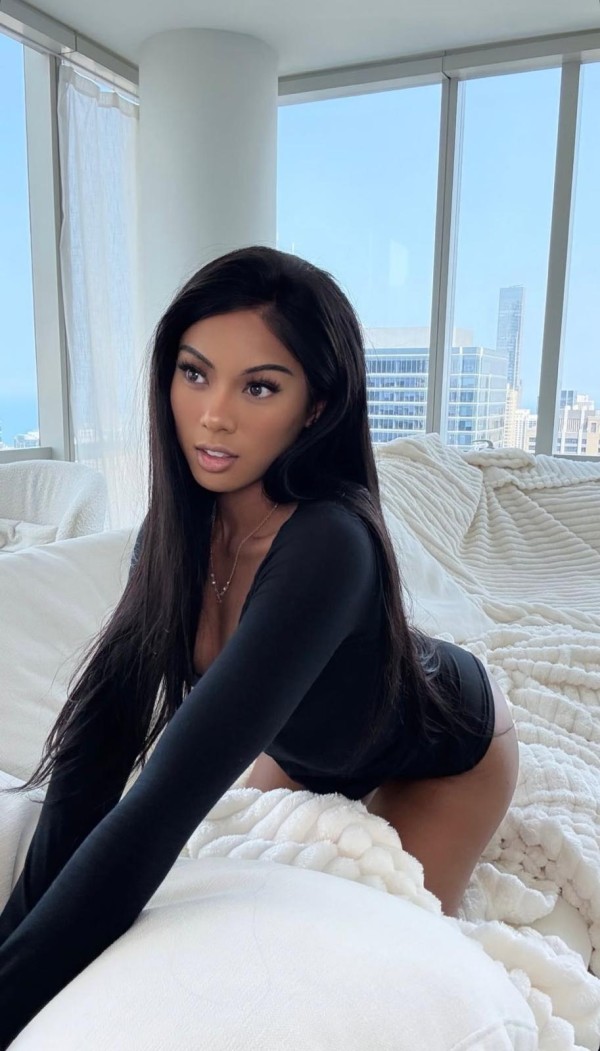 Cubana.. atrevida.. fuego puro