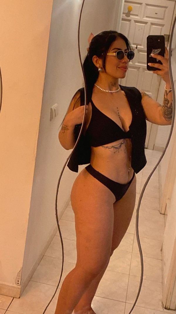 Tierna colombiana por palma