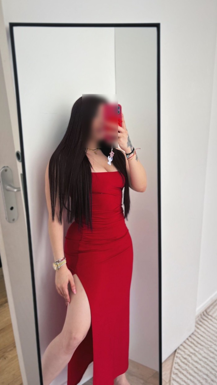 BEAUTIFUL GIRL MARBELLA SEXY COMPLACIENTE 24H