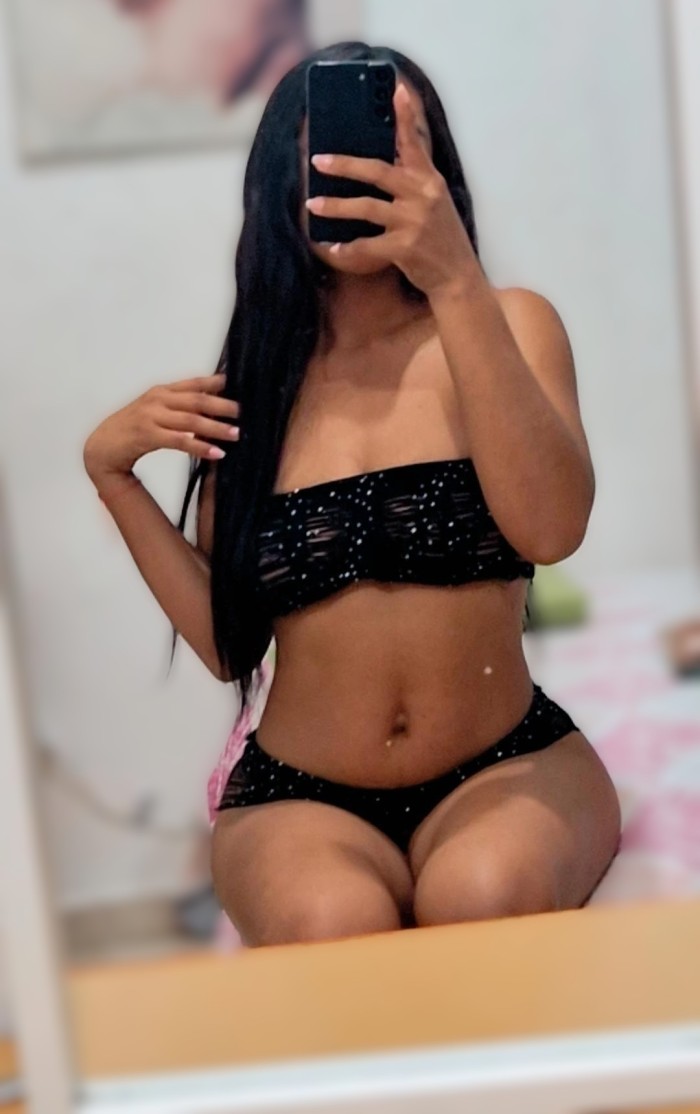 TRAVIESA Y JUGUETONA NUEVA EN GRANADA