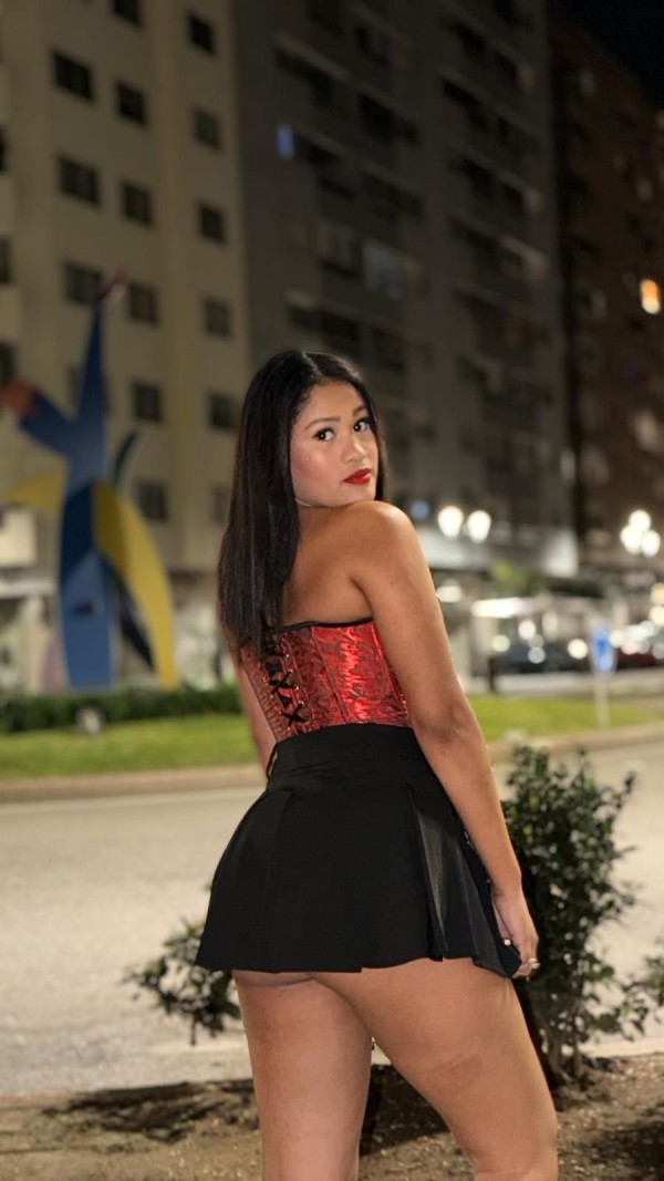 Guapa Disponible En Vigo.