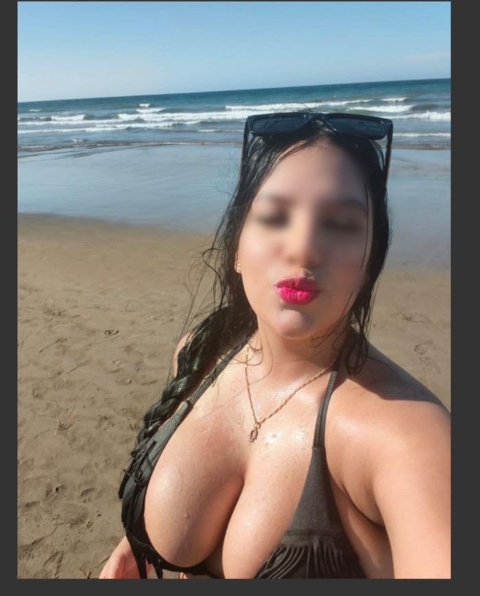 NUEVAS CHICAS ESTRENANDO NUEVO PISO EN LA ZONA 24H