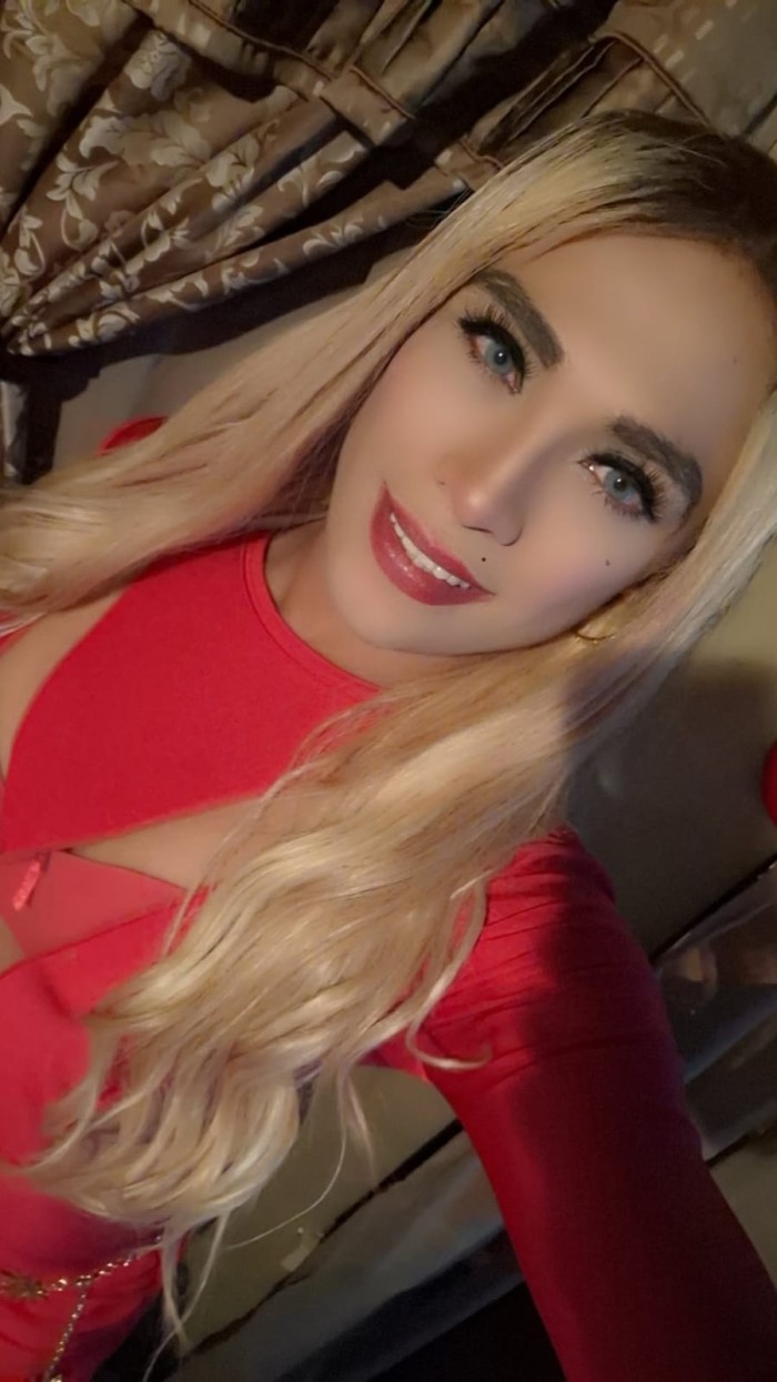 JOVENCITA TRANS RUBIA EXPLOSIVA COSTARRICENSE 24H