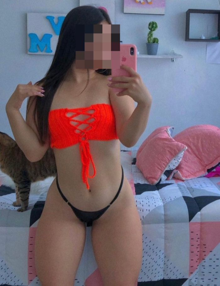 NIÑATA RECIEN LLEGADA A CASTELLÓN 20 AÑITOS