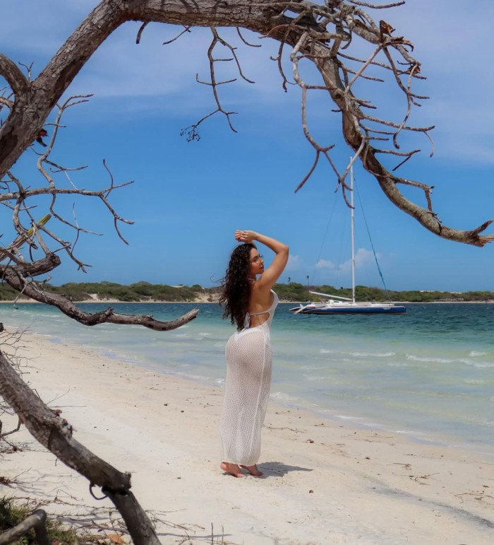 NOVEDAD TORREVIEJA! ATRACTIVA LATINA COMPLACIENTE