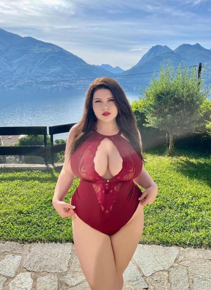 ATENCIÓN LUGO TU TETONA Y CULONA DE VUELTA PISO PV