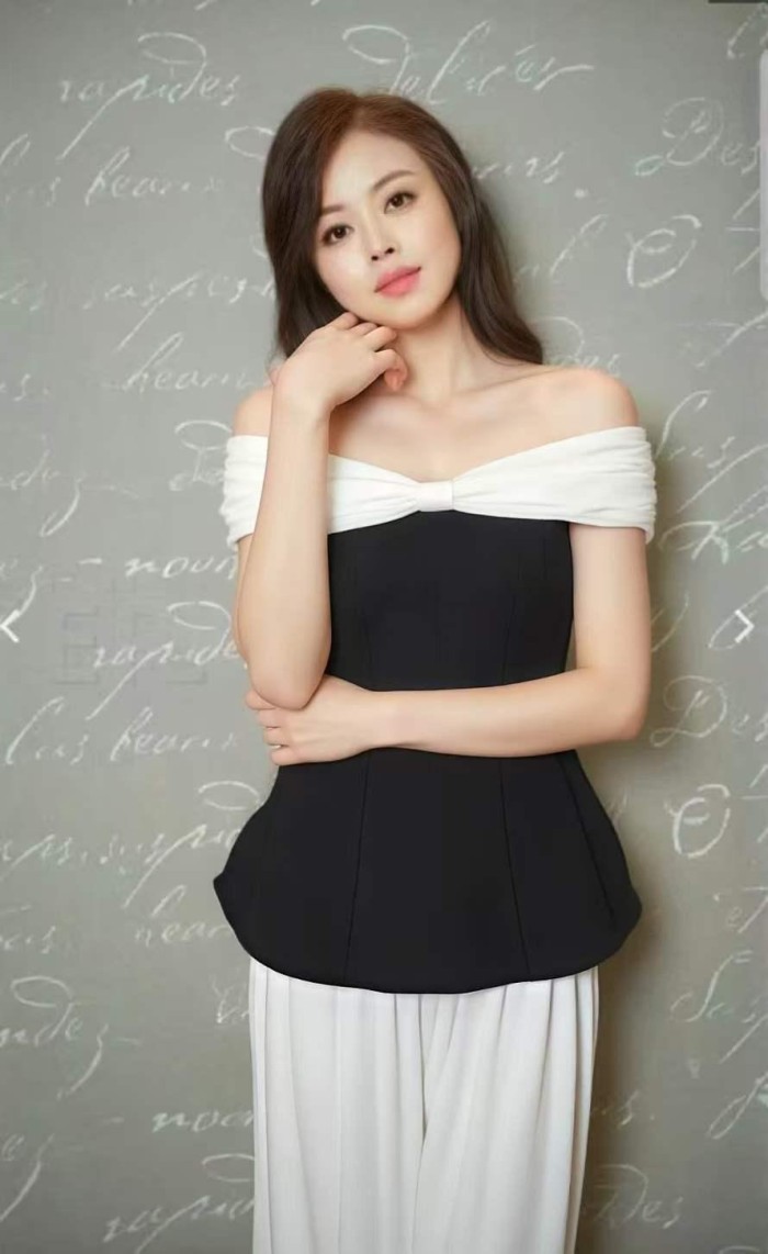 Asiática muy cachonda con ganas de mucho sexo