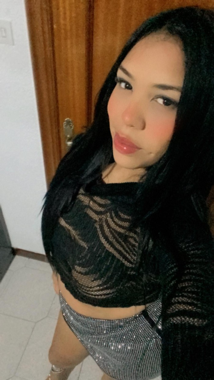 ESPECTACULAR LATINA MUY TRAVIESA EN CÓRDOBA