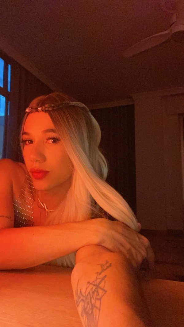 ISA CHIQUILLA TRANS TU TENTACIÓN FUGOSA