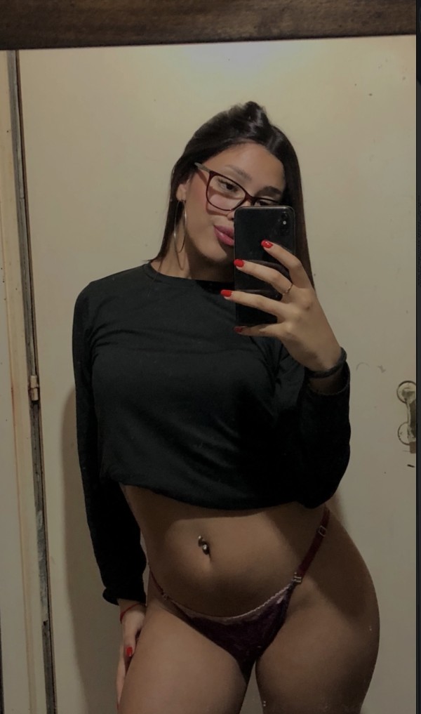 CHICA FOGOSA VIDEOLLAMADA EROTICA