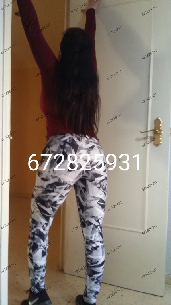 Española tetona solo disponible para videollamada