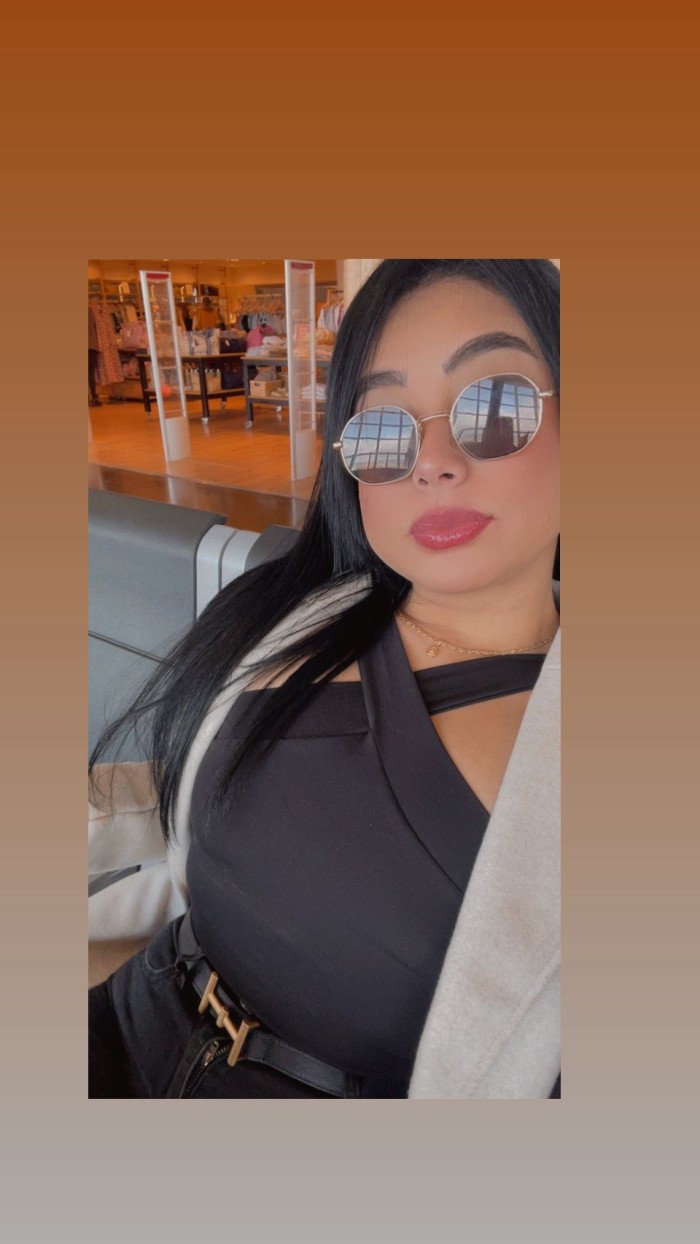 CANDENTE Y FIESTERA EN (TORRASSA)