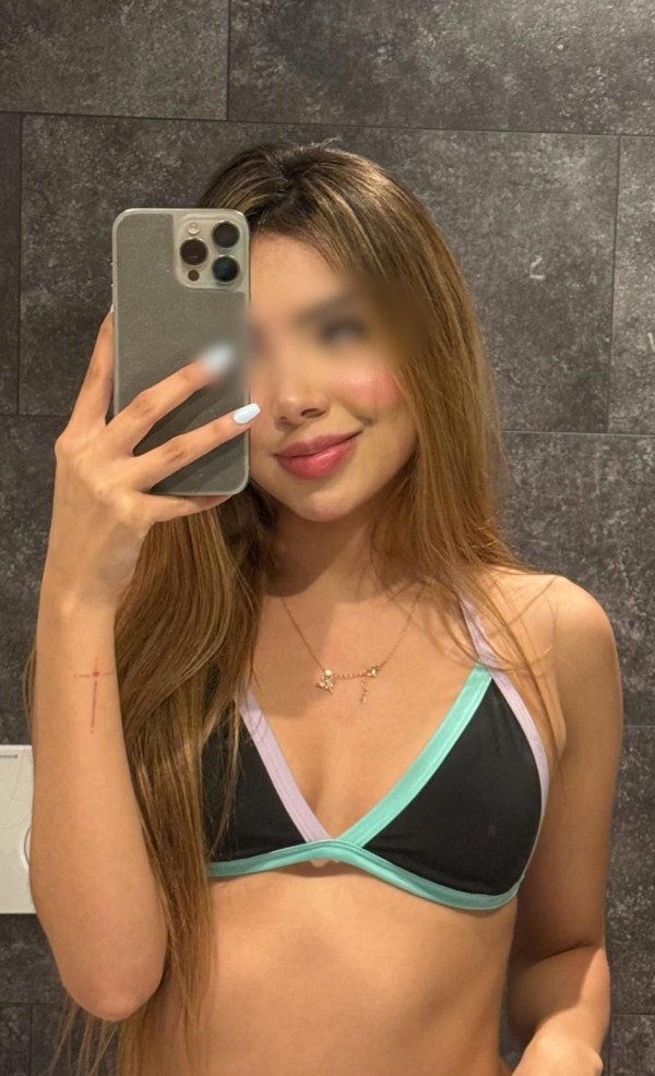 ME ENCANTA QUE ME COMAN EL COÑITO