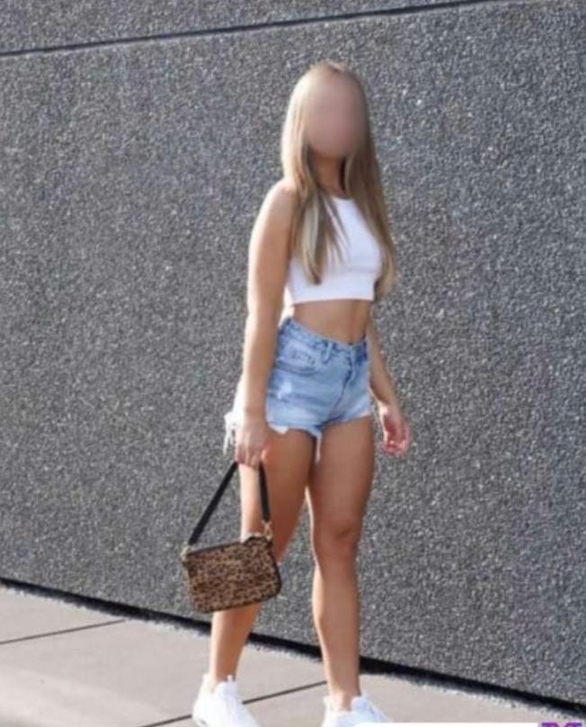 jovencita 22 años por pocos diass