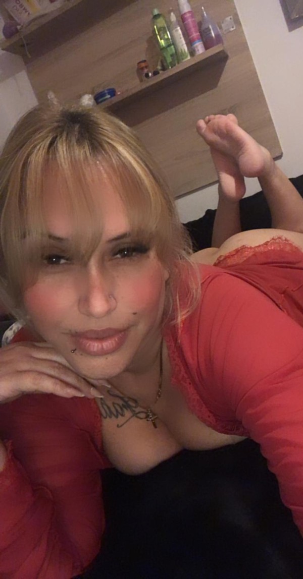 cariño novedad rubia muy cachando riko 69 ven
