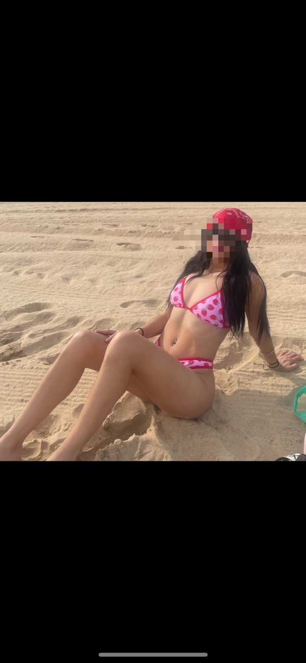 Cloe venezolana cercana y buena energía