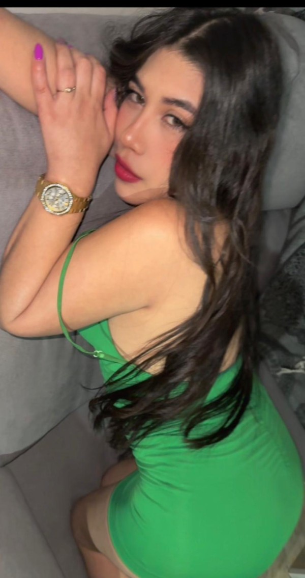 SUPER CACHONDA JUGETONA FESTERA MORBOSA