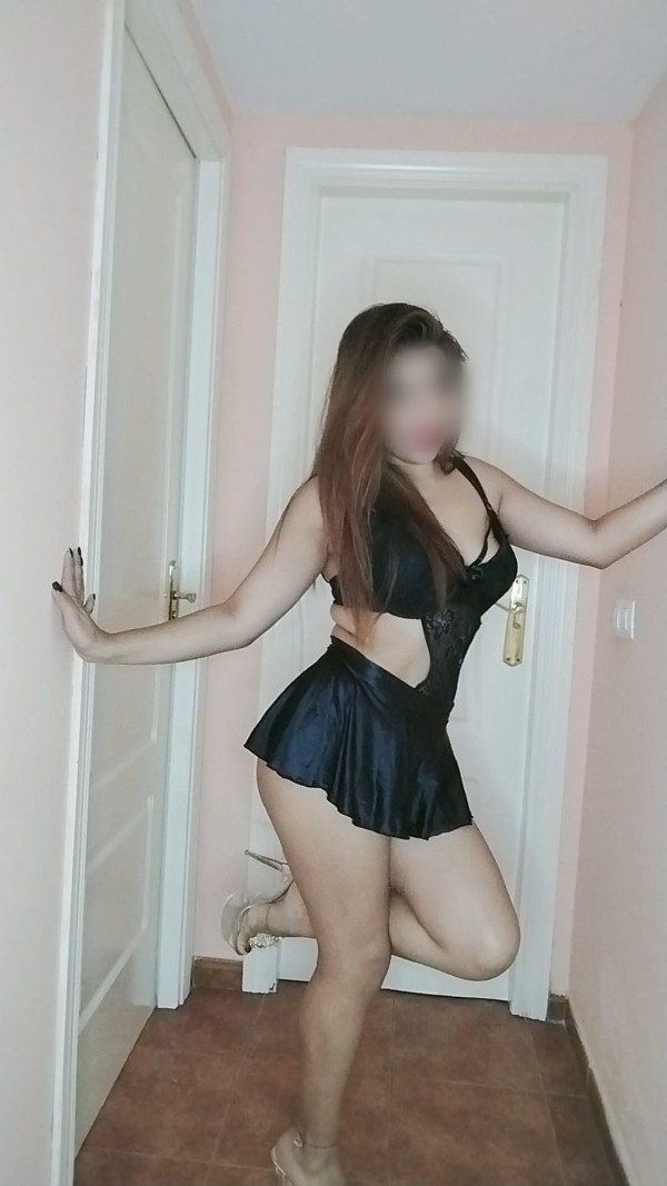 Zully, SOY UNA CHICA ESPECIAL PARA TI, CARIÑOSA Y DIVERTIDA