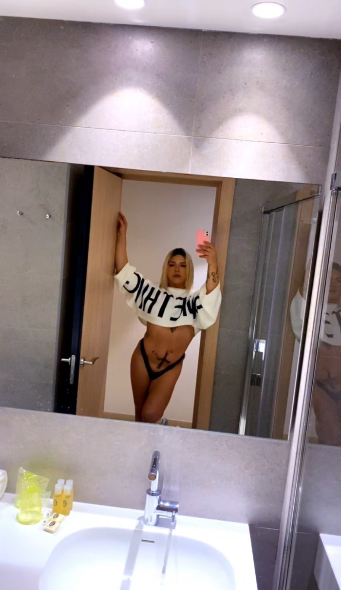 PROMOCION SOLO JUEVES 100€ 1hora trío real 2 trans