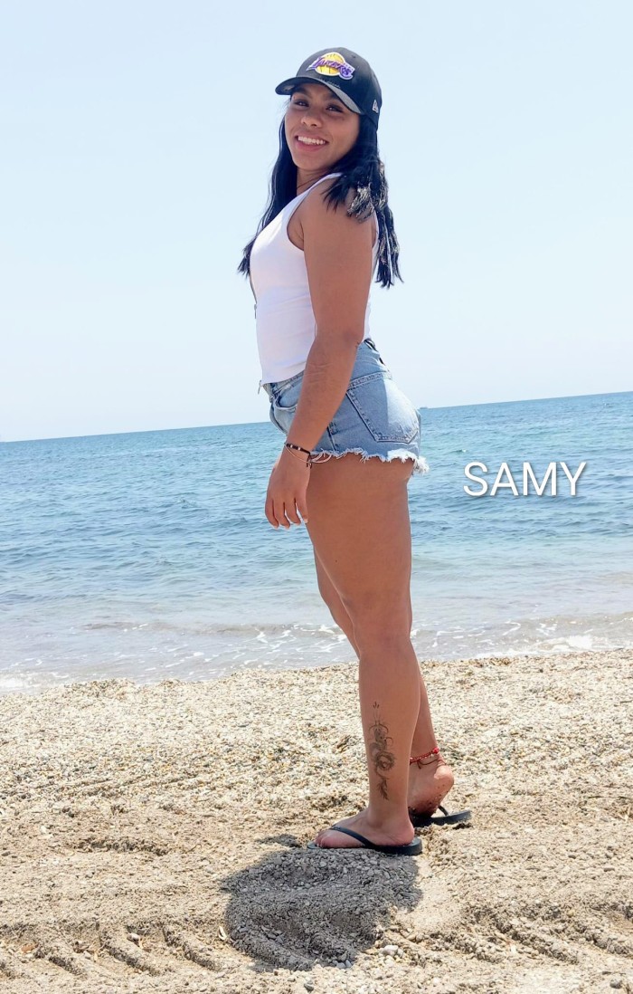 SAMY…..DISFRUTANDO DE LA NOCHE A TOPE….!!!