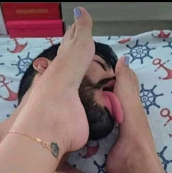 Ven  Disfruta De Verdad Activa Y Fiestera Mariana