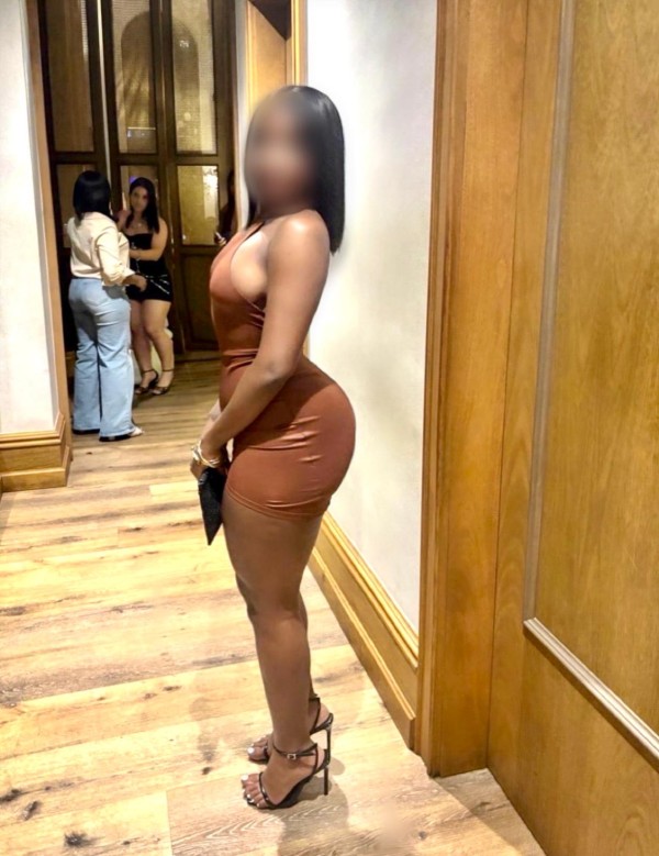 Vicky escort mulata tetas grandes*fiestera muy puta! En Bilbao