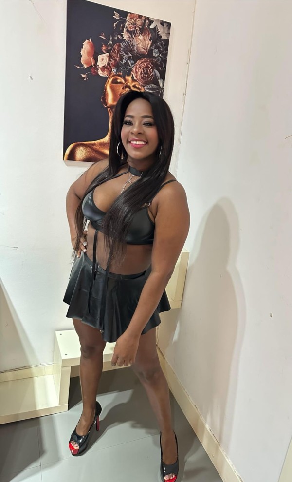 Kristal negra niñata*-* escort mulata novedad Bilbao salidas bilbo