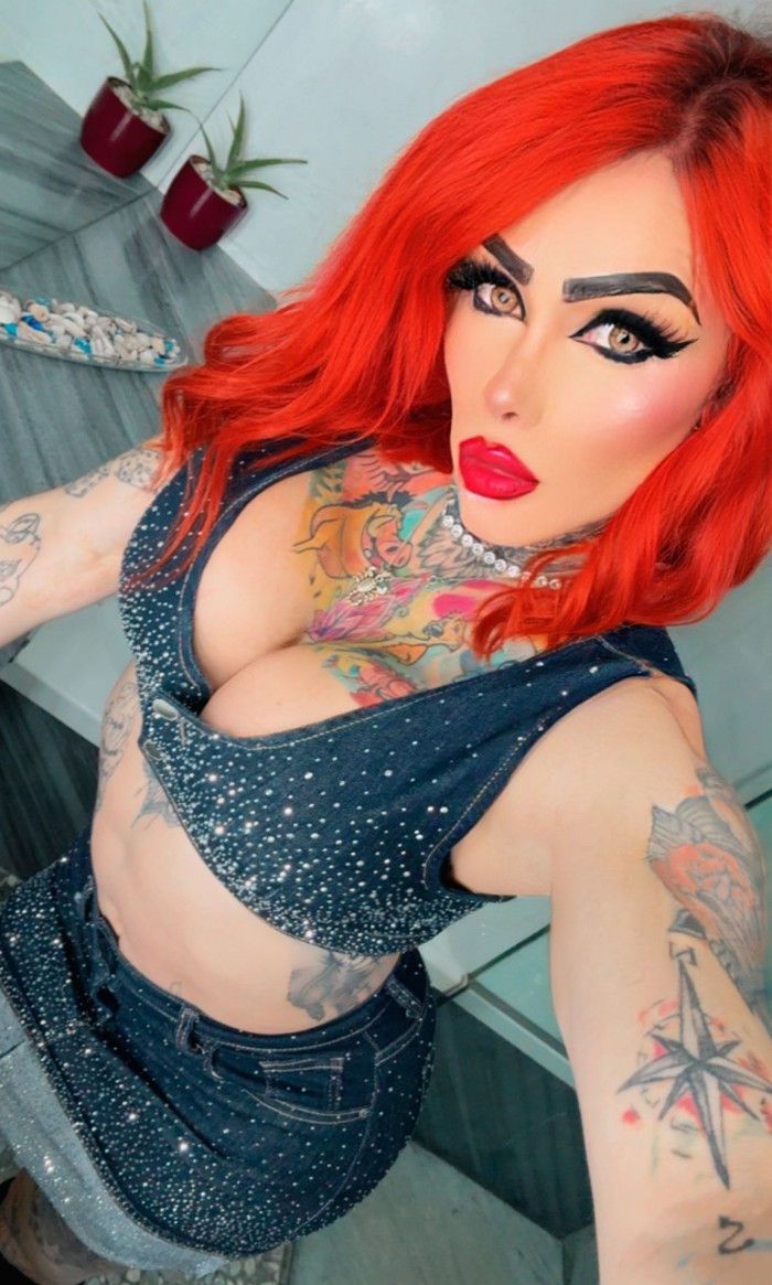 Conmigo seras feliz todo el tiempo seguro..