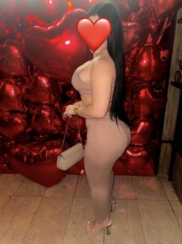 COLOMBIANA MUY CARIÑOSA