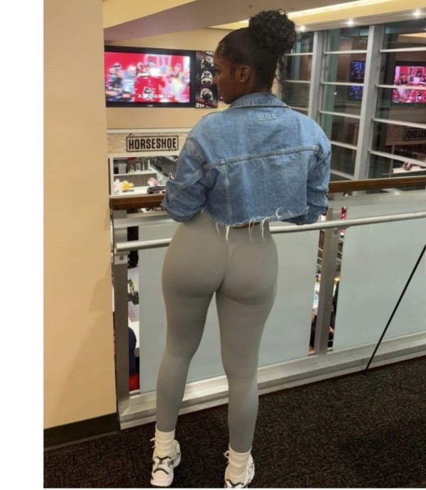 Novedad Morena cachonda