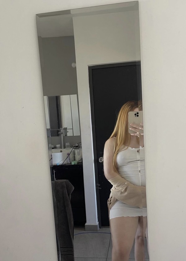 Nueva por aquí, Sara española 24hs