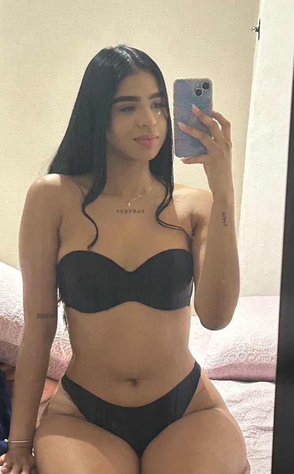 FIESTERAS CACHONDAS DELICIOSAS COMPLACIENTES