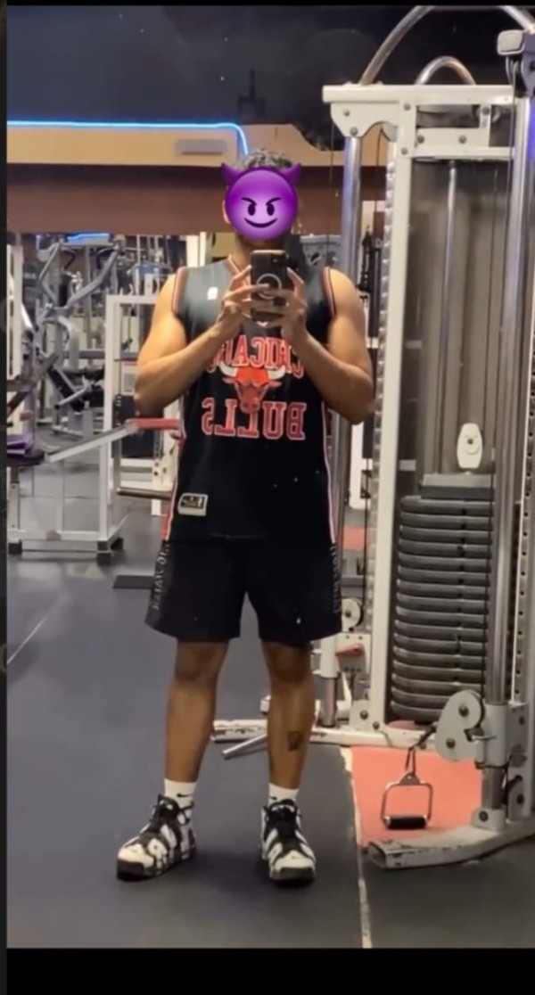 Dotado Canario Masaje Málaga Guapo