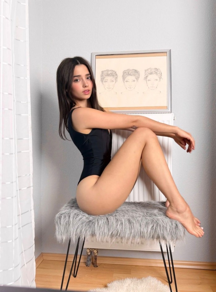 Escort de lujo muy cachonda para exigentes