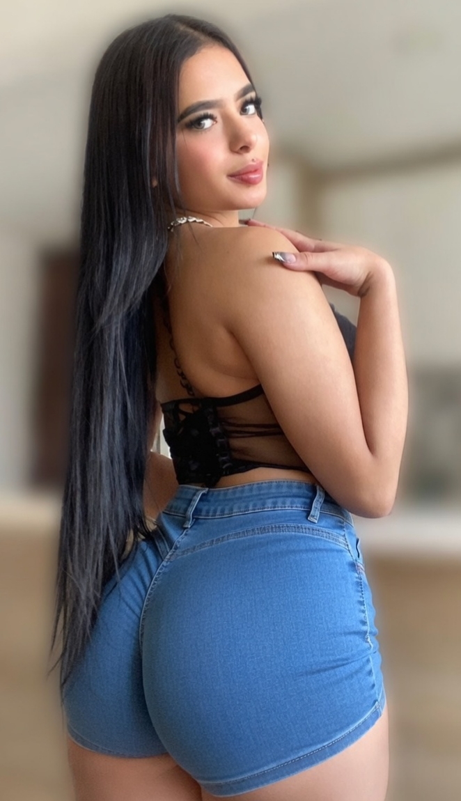 ARDO DE DESEOS DE TENERTE Y GOZAR CONTIGO…