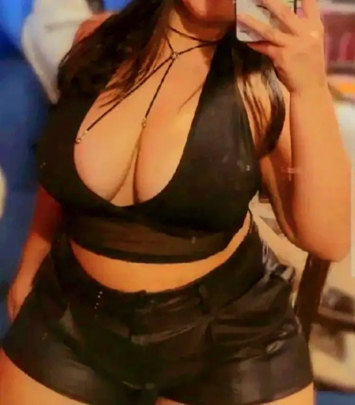 624386293 LUNA REINA TRAVIESA-ARDIENTE SAN ISIDRO