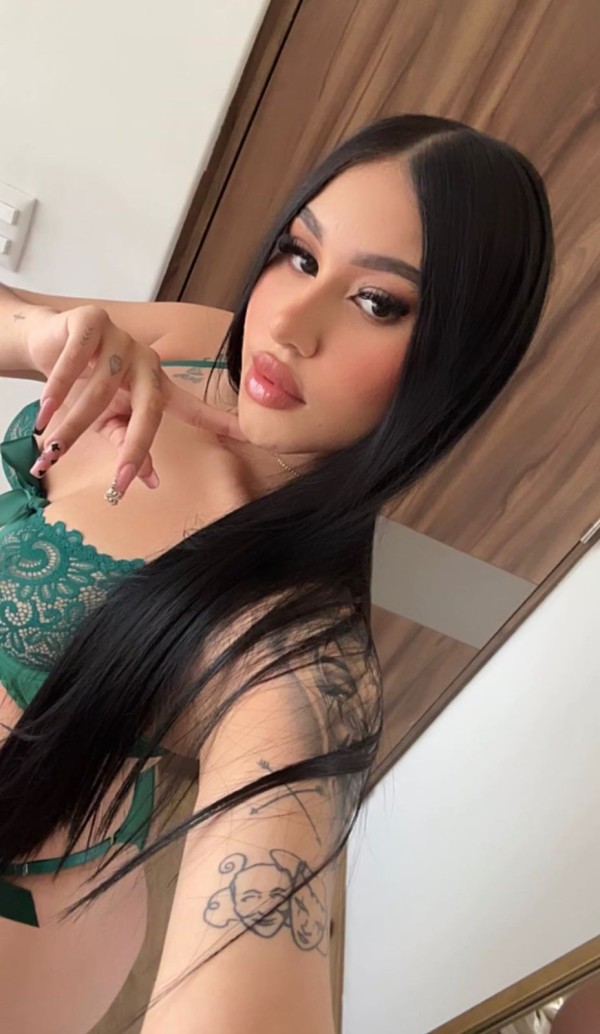 PAULA ENCANTO  Y BELLEZA LATINA NOVEDAD