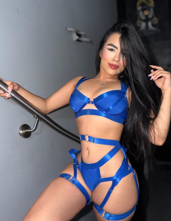 Susana delicada y sensual!