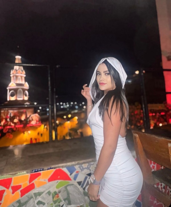 NOVEDAD EN RUBI LATINA SENSUAL CARIÑOSA Y MORBOSA