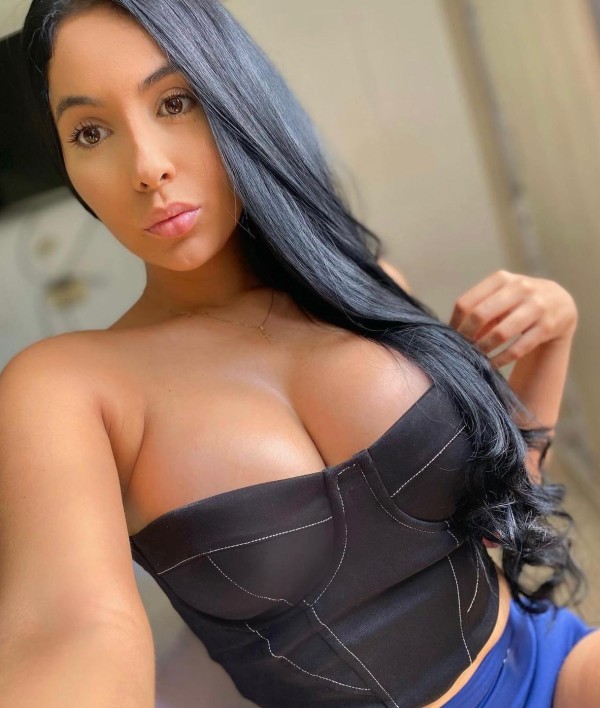 Cariñosa Fiestera Glotona